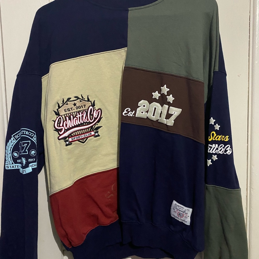 J Schlatt All-Stars Crewneck. Medium